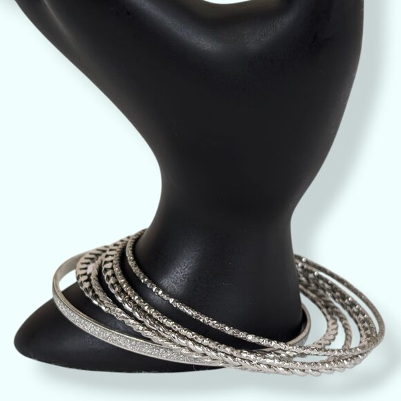 Set of 6 Silver Tone Bangle Bracelets - Picture 2 of 4